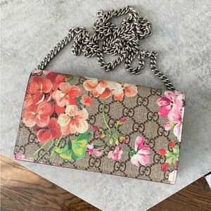 Gucci Floral Canvas Clutch - Brown and Pink